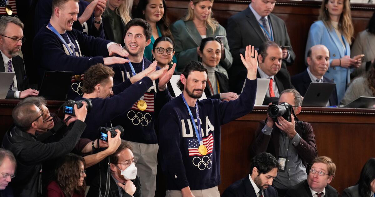 Team USA hockey goalie awarded Presidential Medal of Freedom